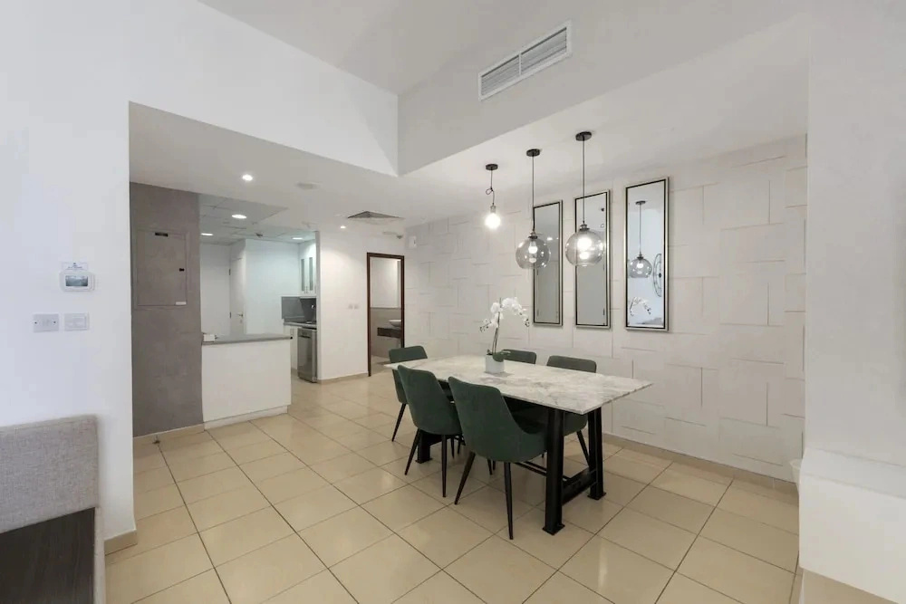 Cozy JBR 2BR Retreat Steps to the Beach The Walk