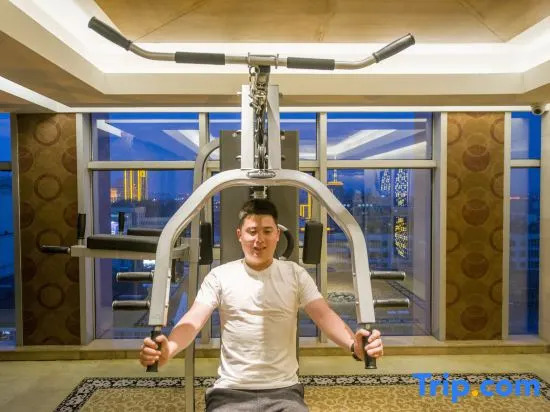 Huanuo Xinjinglun International Hotel