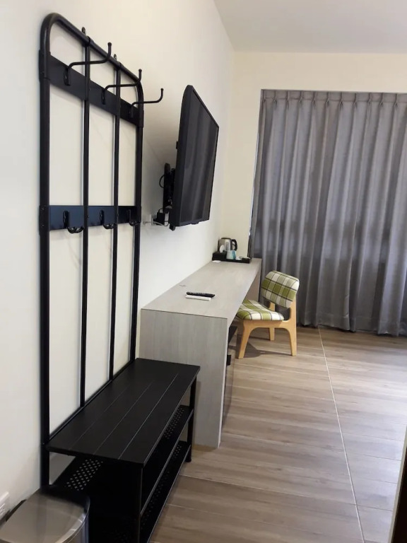 KLA B&B