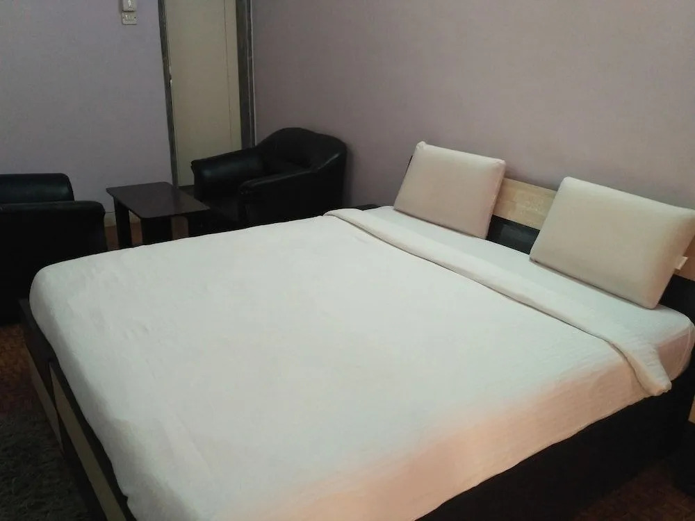 Happy Stay Service Apartment