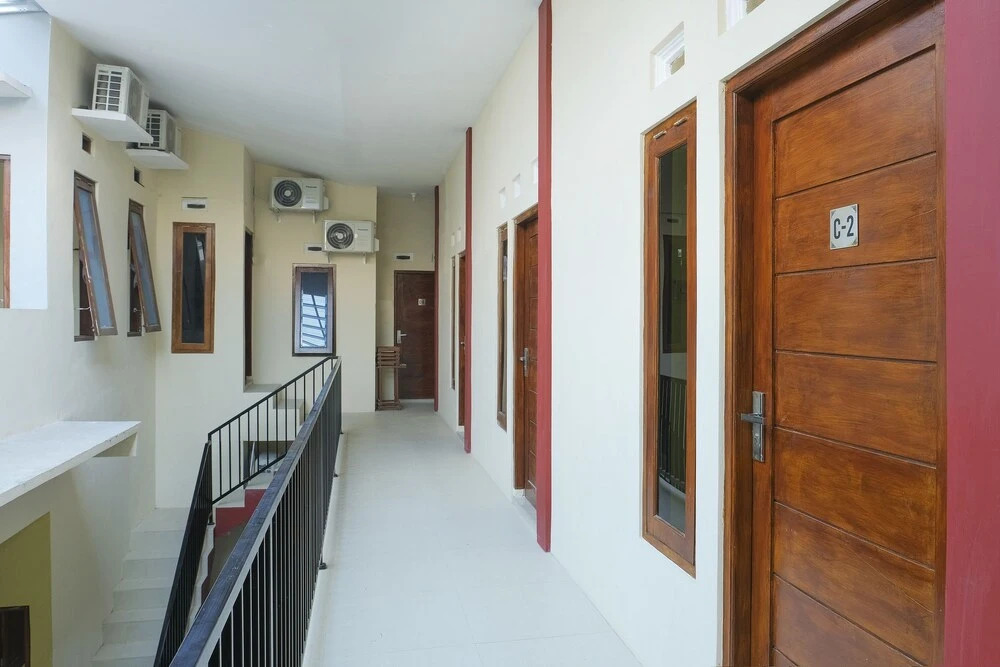 Mahameru Residence by OYO Rooms