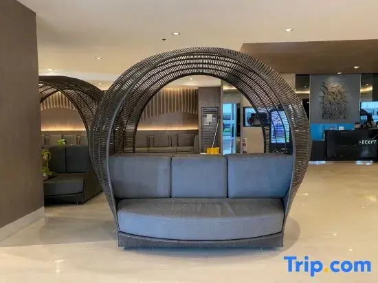 Shore - Spacious Room with Balcony 52D