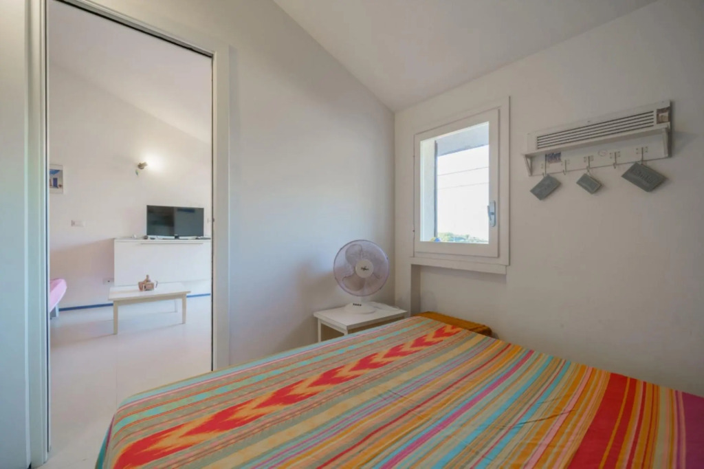 Cala Azzurra in Fetovaia with terrace overlooking the Amazing Gulf-CALA AZZURRA