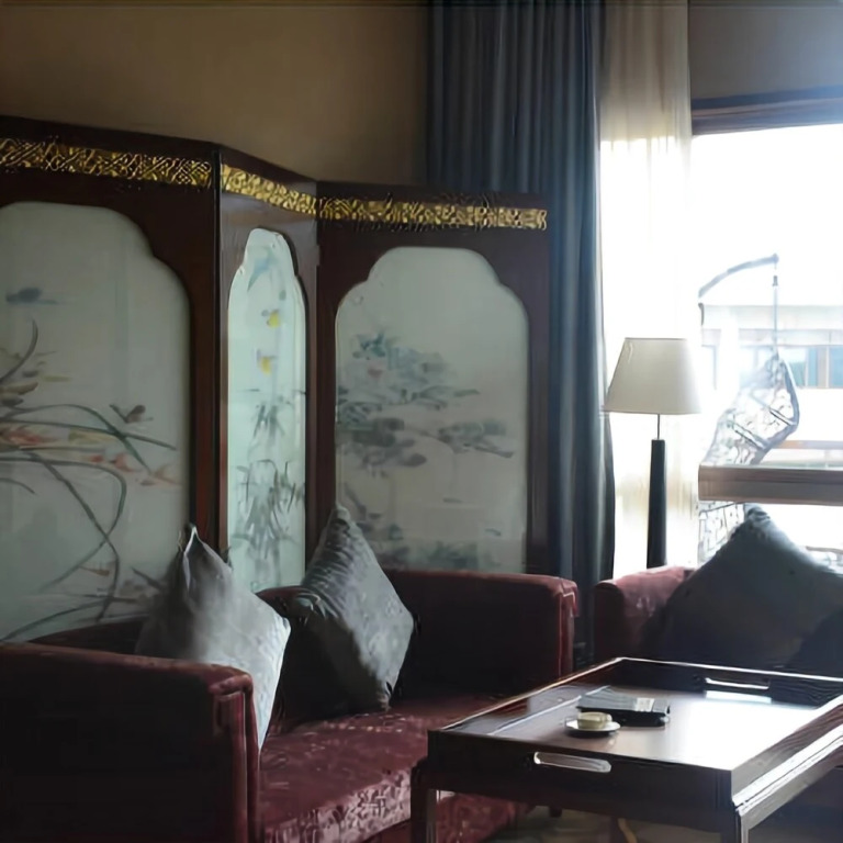True Home Hotel