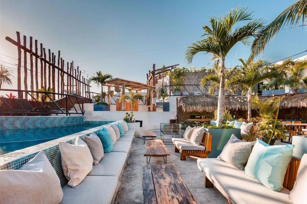 Mayan Monkey Tulum - Social Hostel