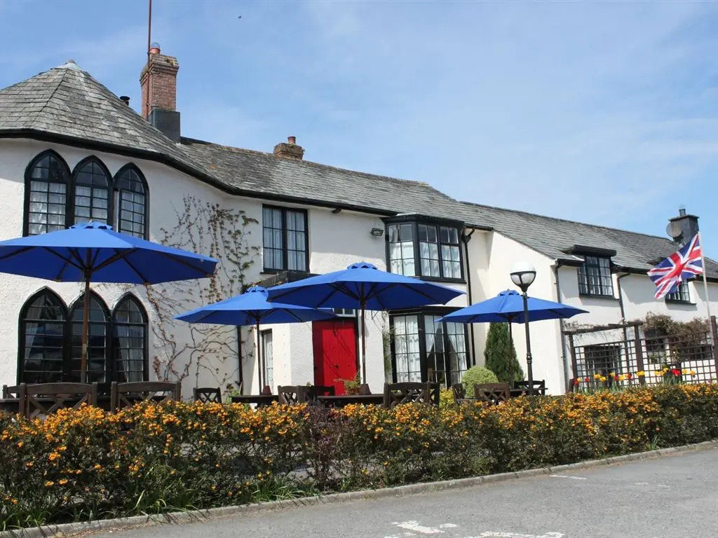 Lifton Hall