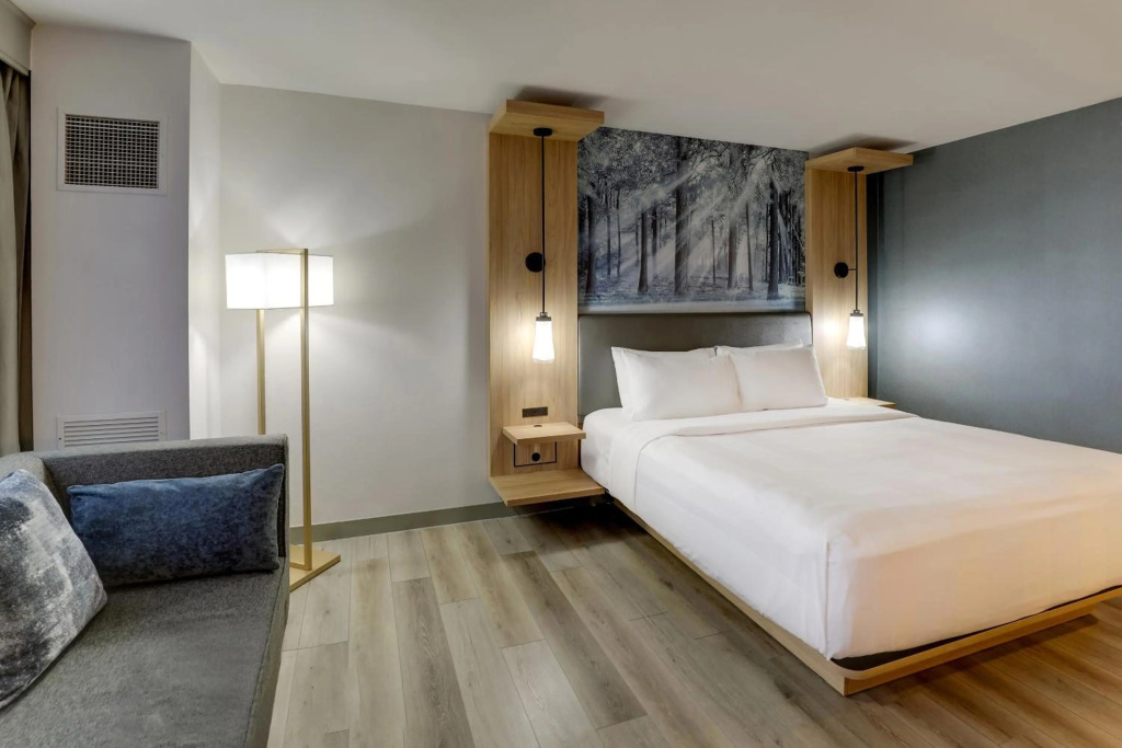 Mobile Marriott