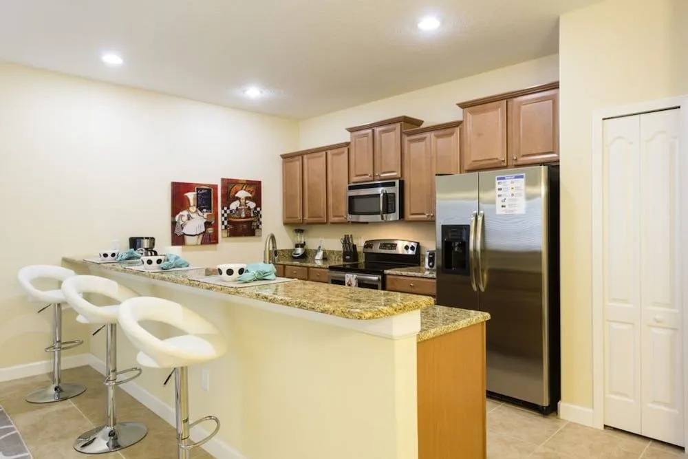 Bismarck Palm Townhome 8969