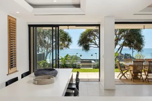 Noosa Court 3