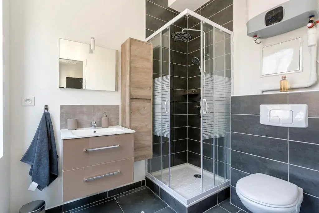 Studio Equipé Boulevard Stalingrad -2 personnes