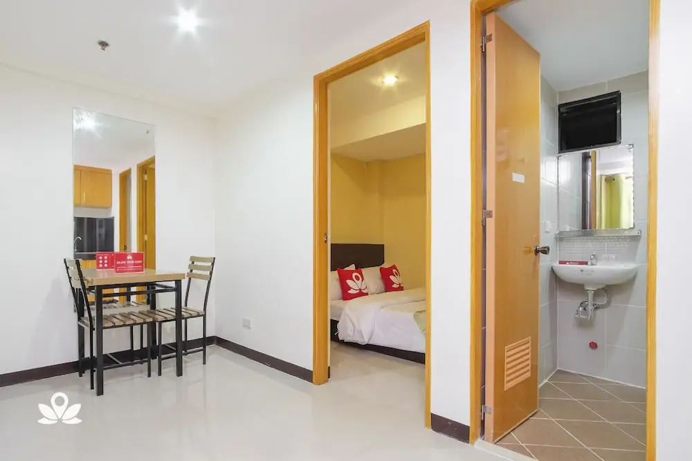ZEN Rooms Time Travellers Makati
