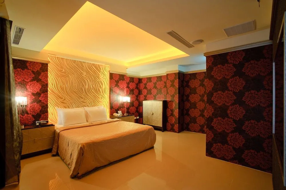 Zhen 13 Villa Motel