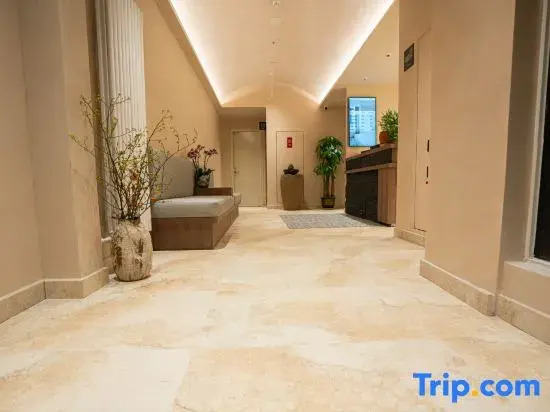 Wutong Jinsha Hotel (Beijing National Stadium-Lishuiqiao South)