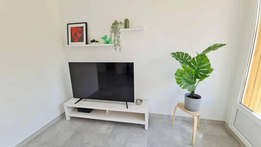 Maxbnb - T2 Balcon 50m2 - Climatise - Ouest -