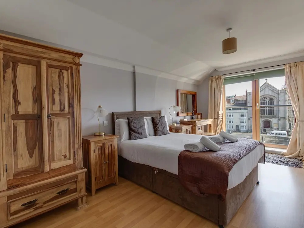 Townbridge Penthouse