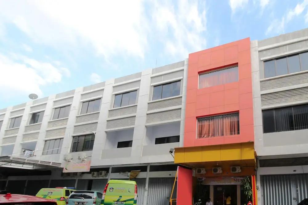 Airy Eco Panakkukang Hertasning Raya Blok C2 Makassar