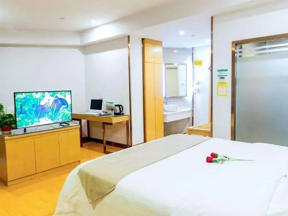 GreenTree Inn Anhui Fuyang Yingshang Yingyang Road Suzhou Manor Business Hotel