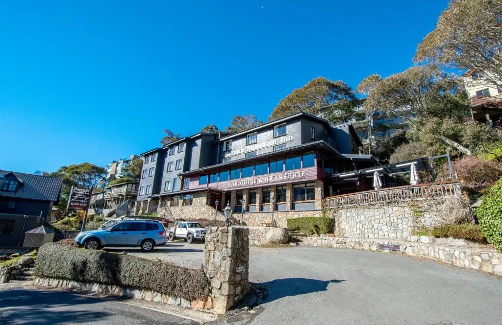 Berntis Mountain Inn