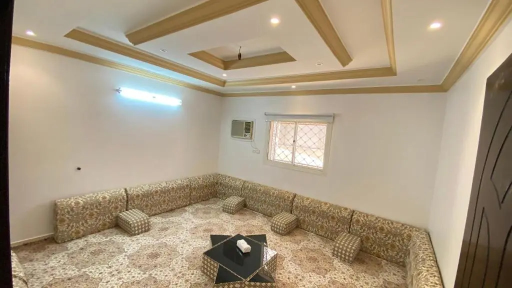 Naser Apartments
