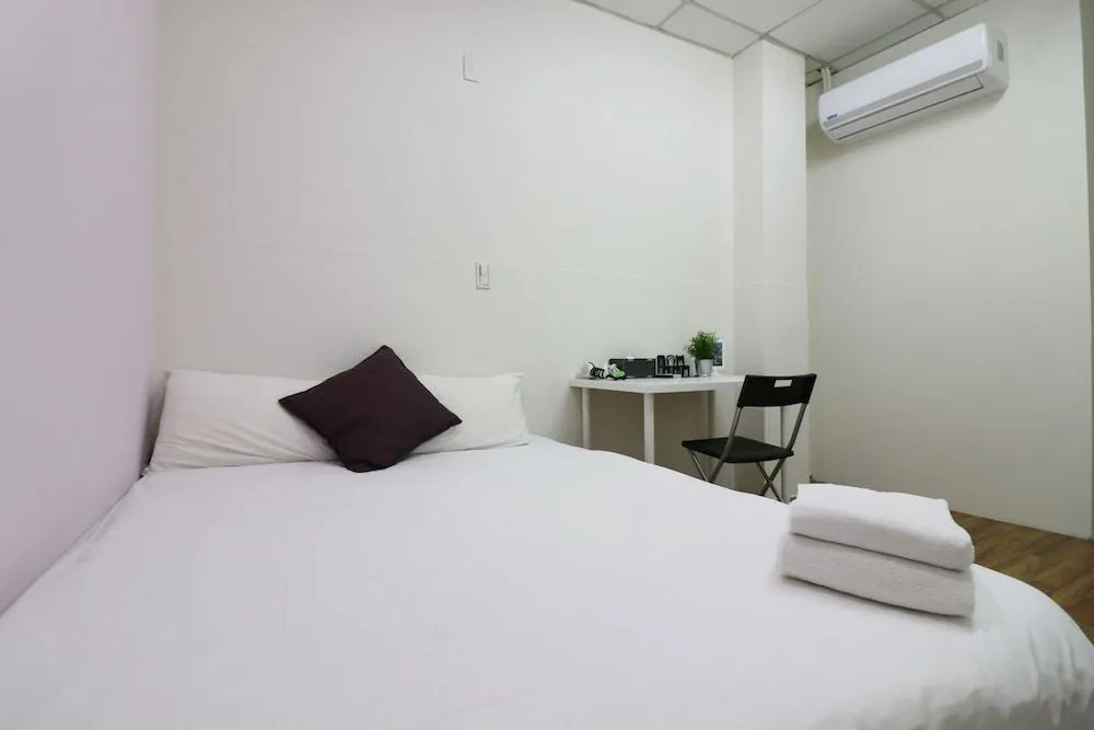 Taichung Zhonghua Road Nostalgic Inn
