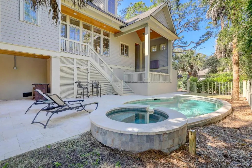 1 Cedar Waxwing 5 BR Home Private Pool