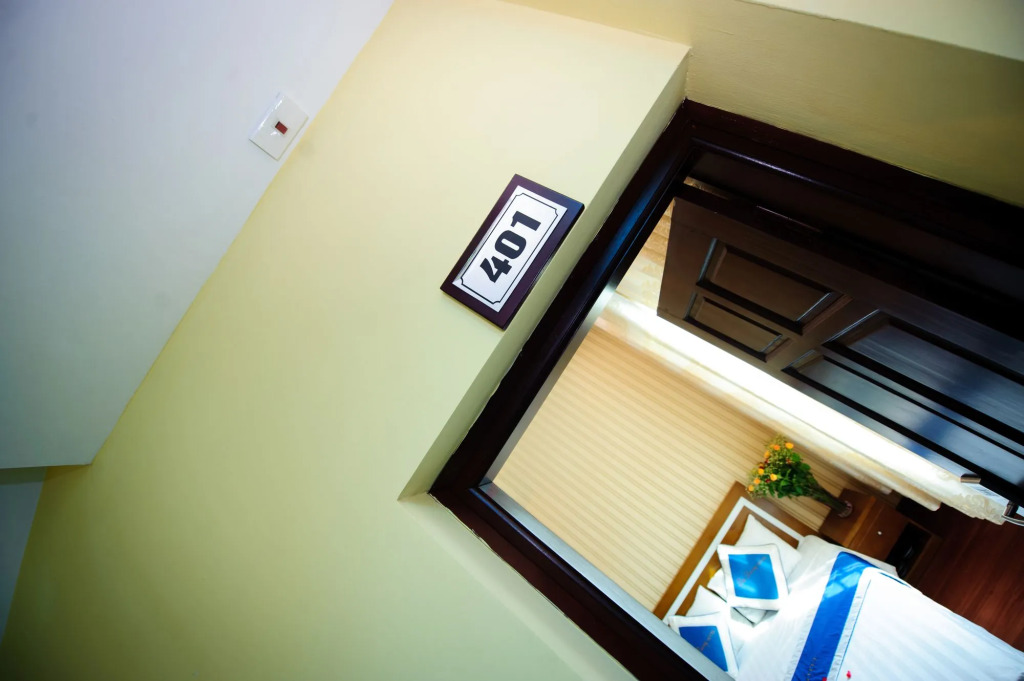 Khách sạn Hướng Dương