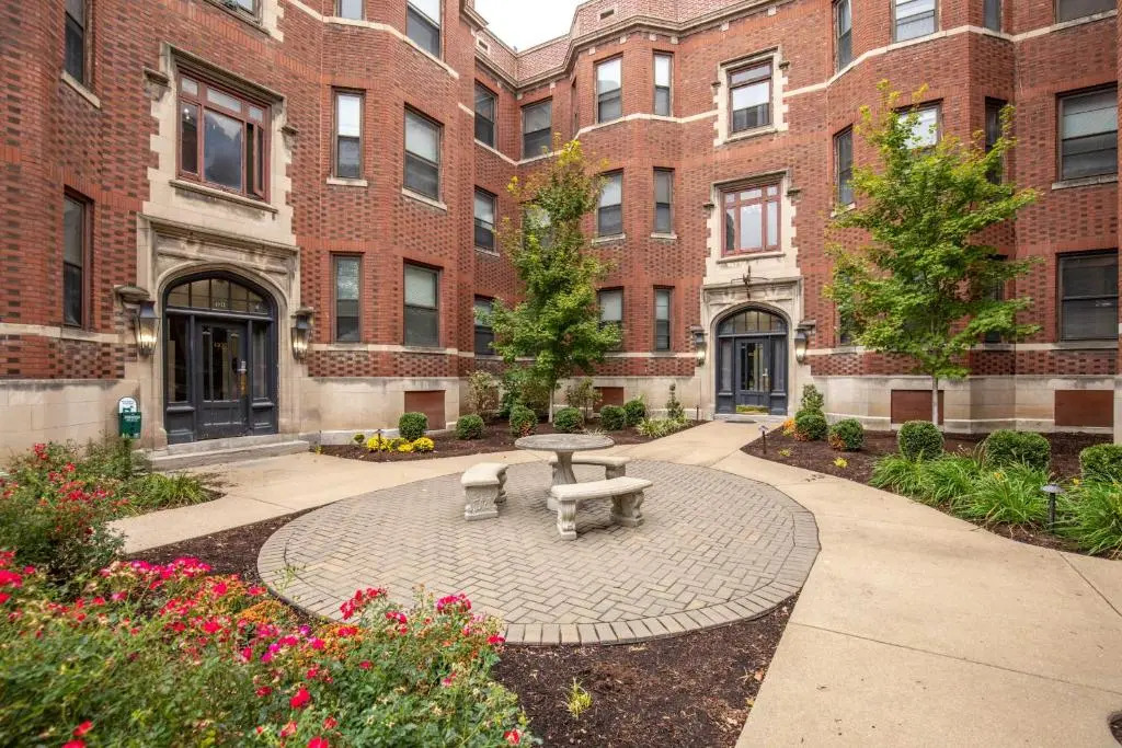 Spacious CWE 3BR near BJC by Zencity
