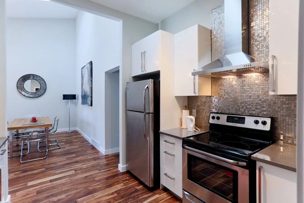 Boardwalk Homes - Executive Guest Rooms & Townhomes