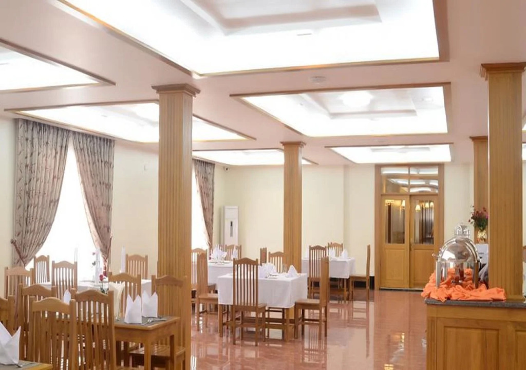 Sun Shine Hotel