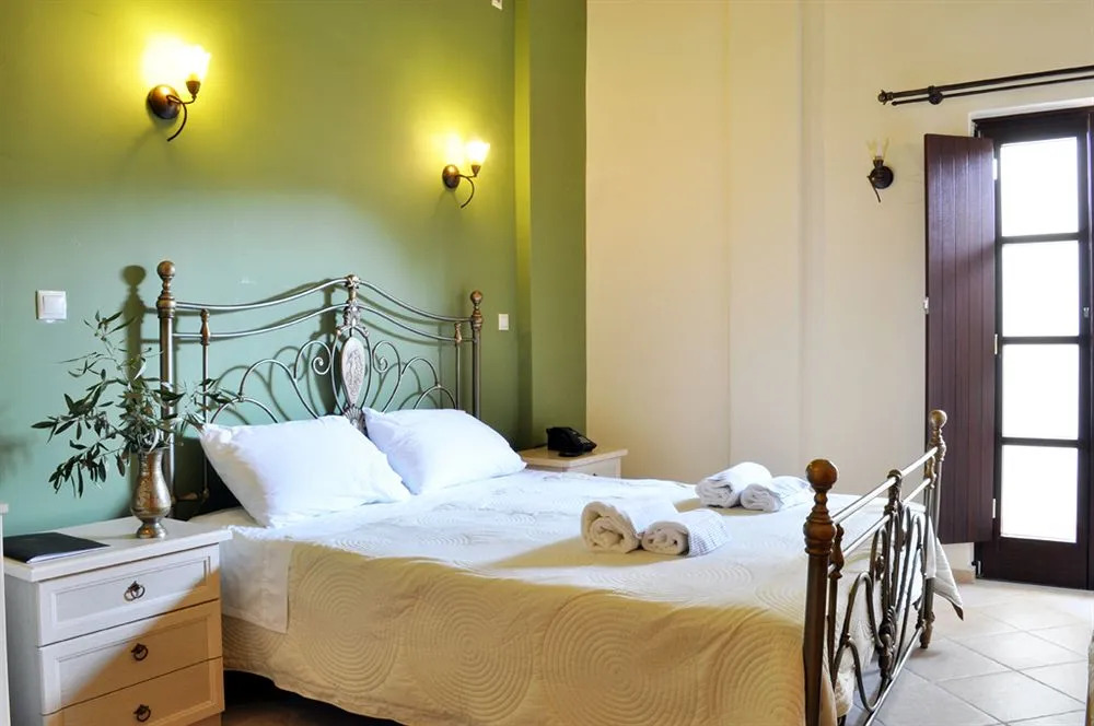 Areos Polis Boutique Hotel