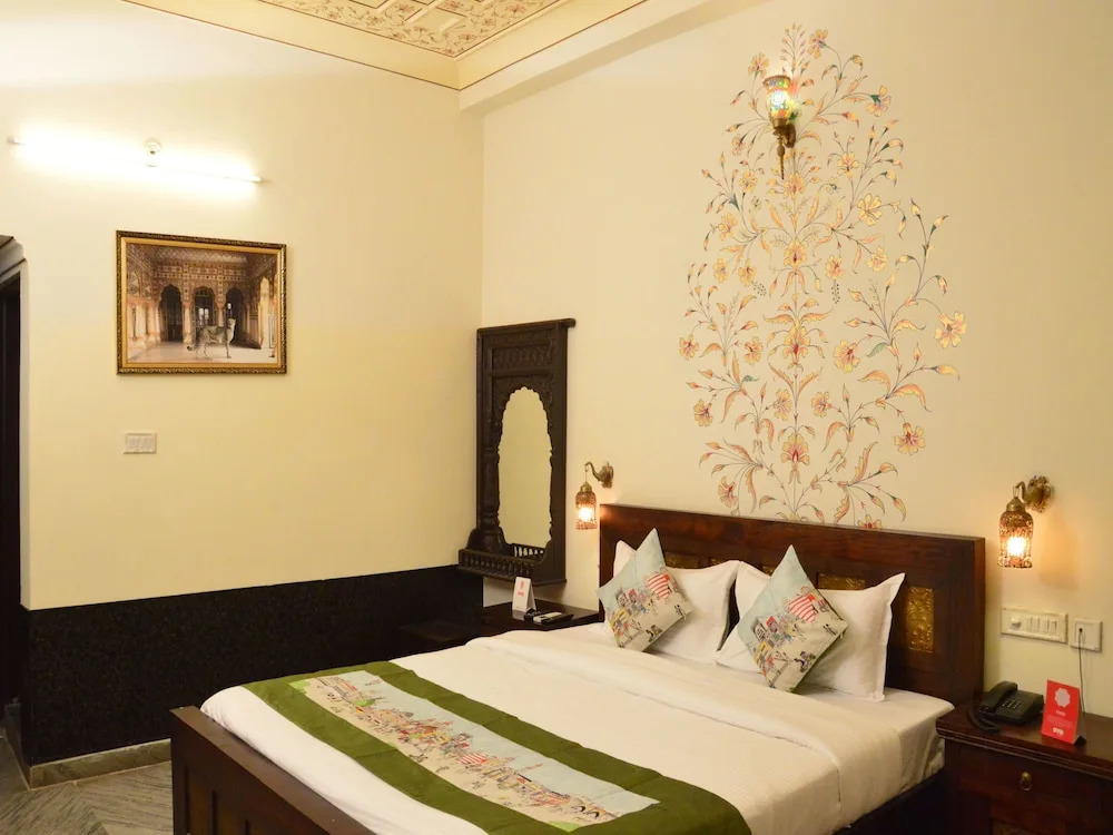 OYO 8515 Ashok Palace