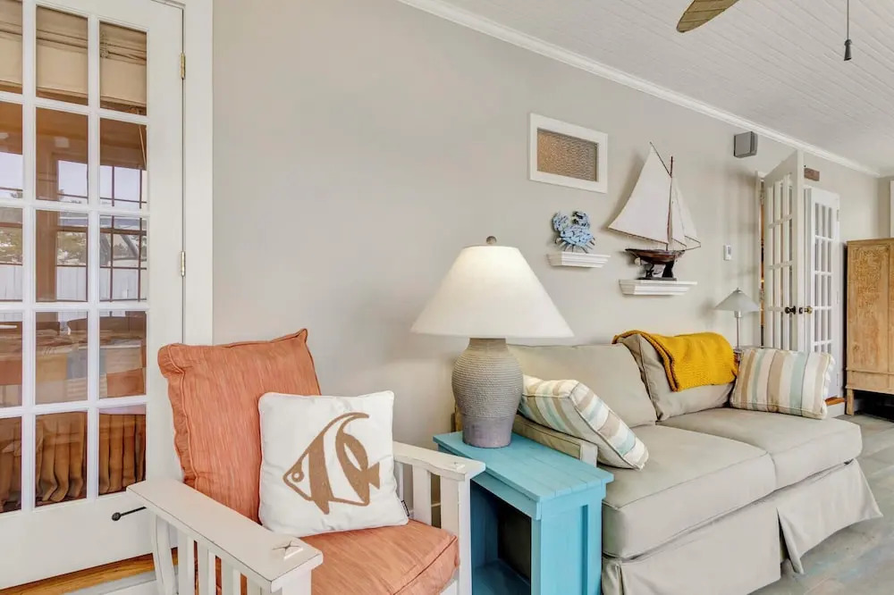 Seagull Drive 38747