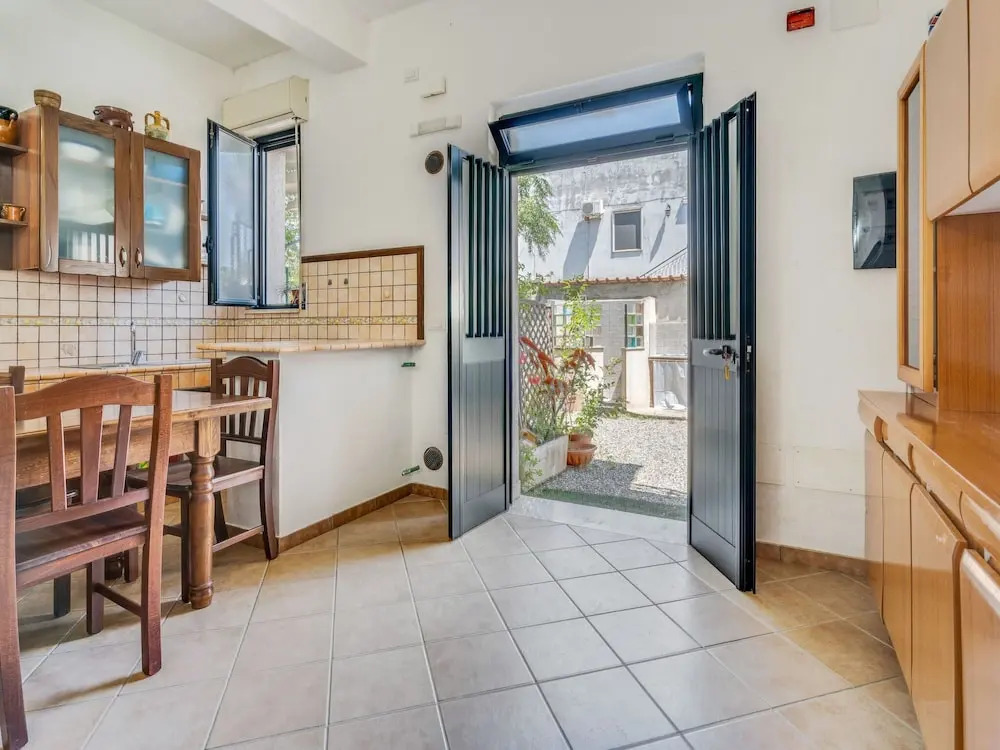Beautiful Villa in Palmi Near Lido South Paradise