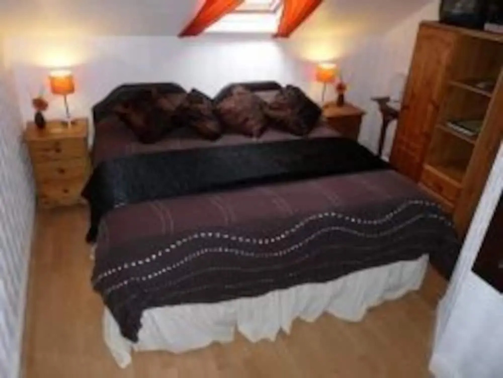 Hallam Guest House
