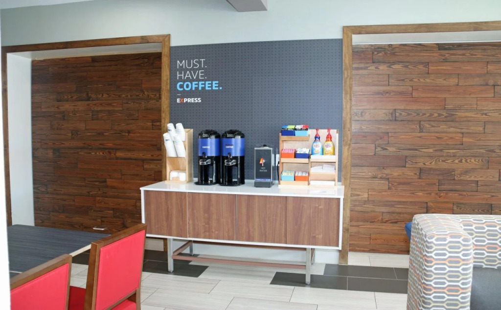 Holiday Inn Express Hotel and Suites South Padre Island by IHG