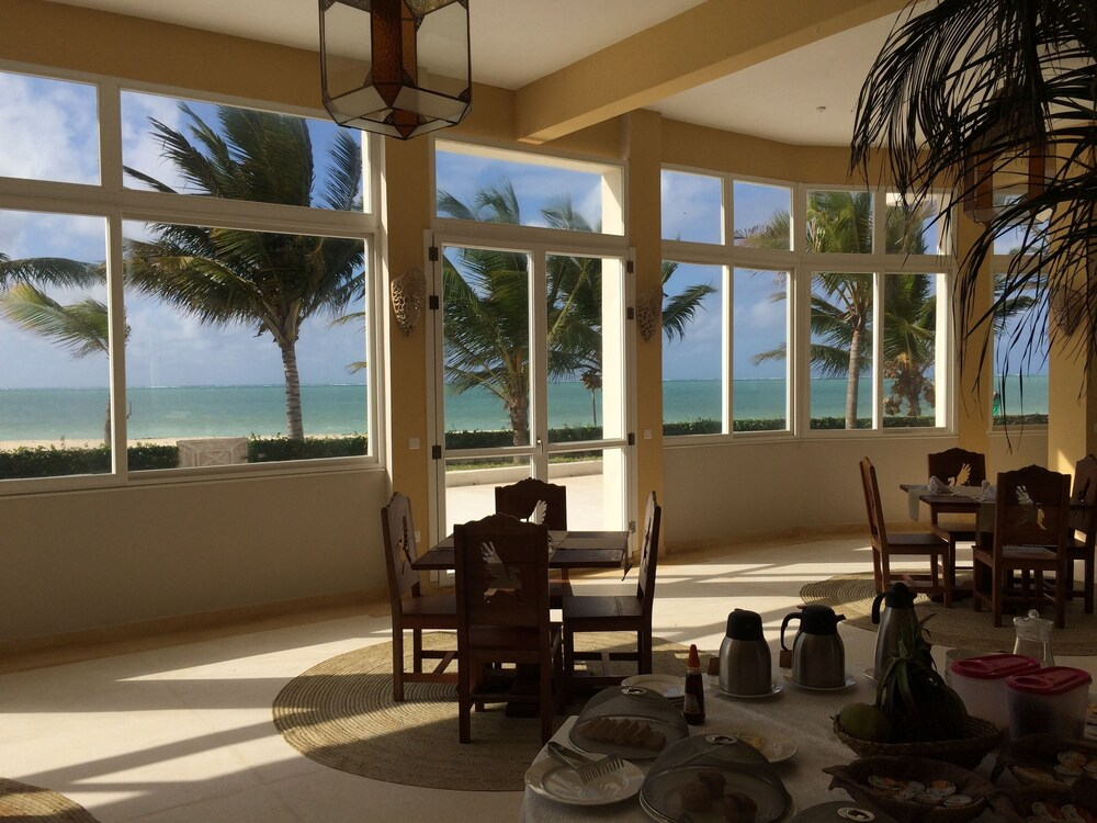 Life Resort St.Thomas Royal Palm