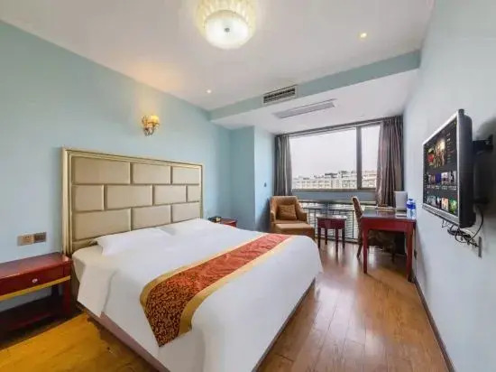 Chongqing Helan Hotel (Chongqing Yitong College)