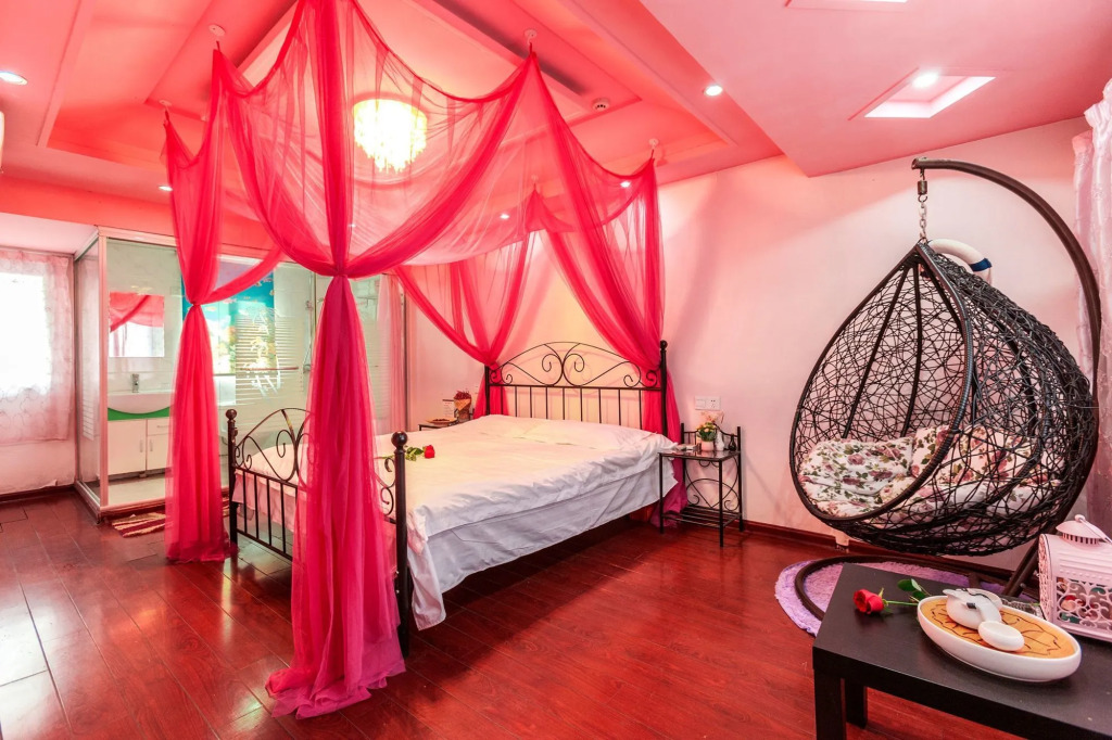 Xitang Moon Courtyard Guest House