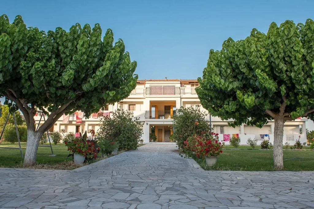 Hotel Tassia for families & couples