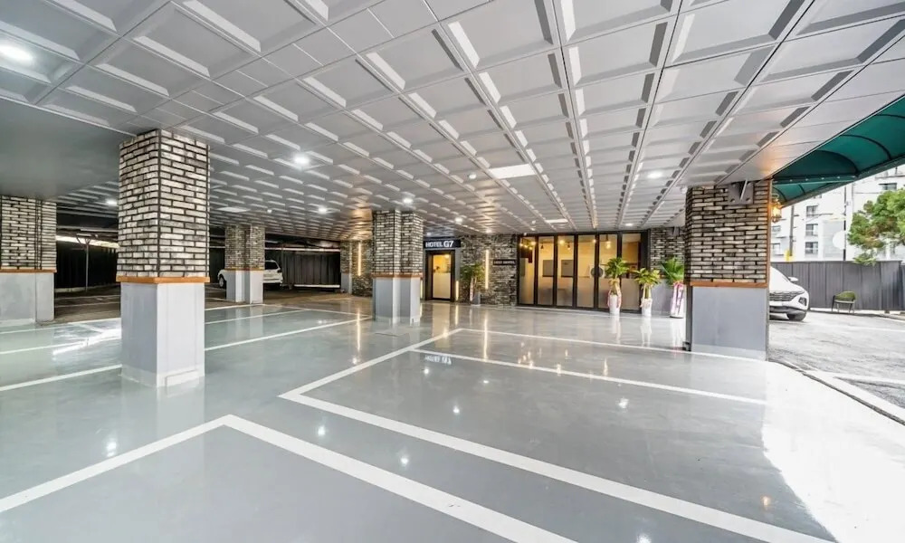 G7 Hotel
