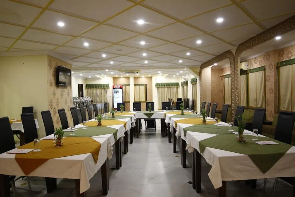 Hotel Royal Embassy