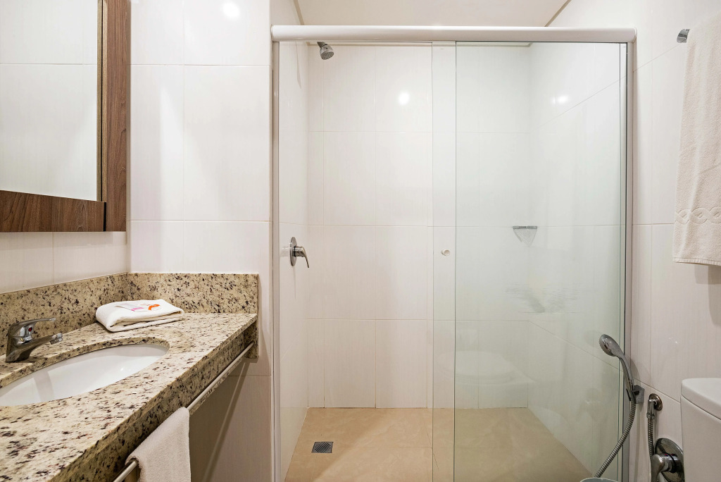 Slim Hotel Curitiba Av das Torres