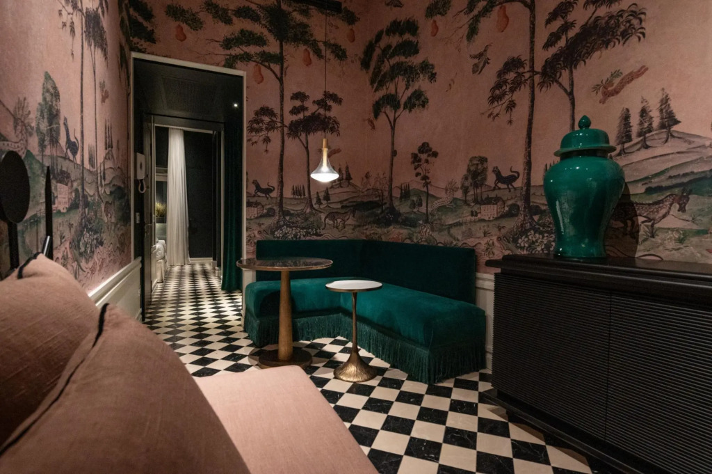 Casa Morgana - The Pantheon Balcony Suite