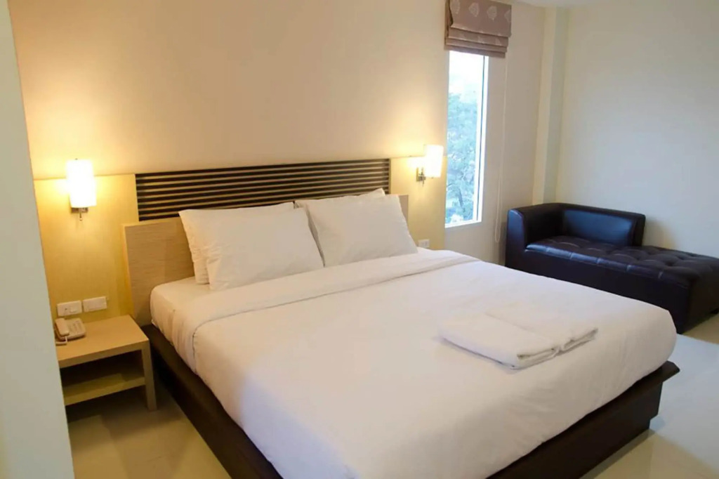 Green Hotel and Resort