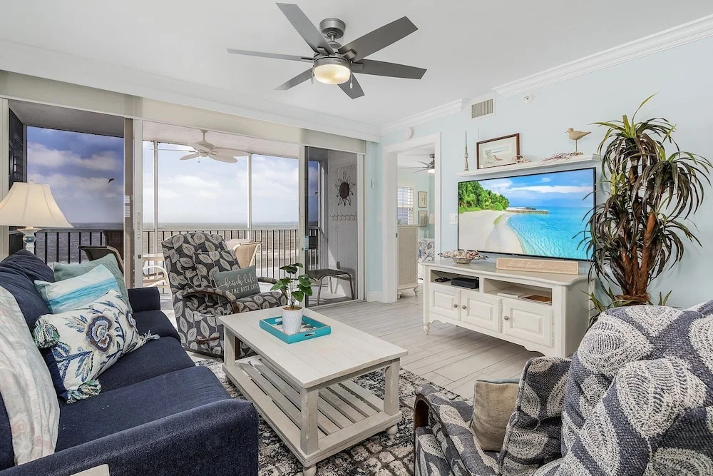 Beach Villas #401 - 250 Estero Blvd 2 Bedroom Condo by RedAwning