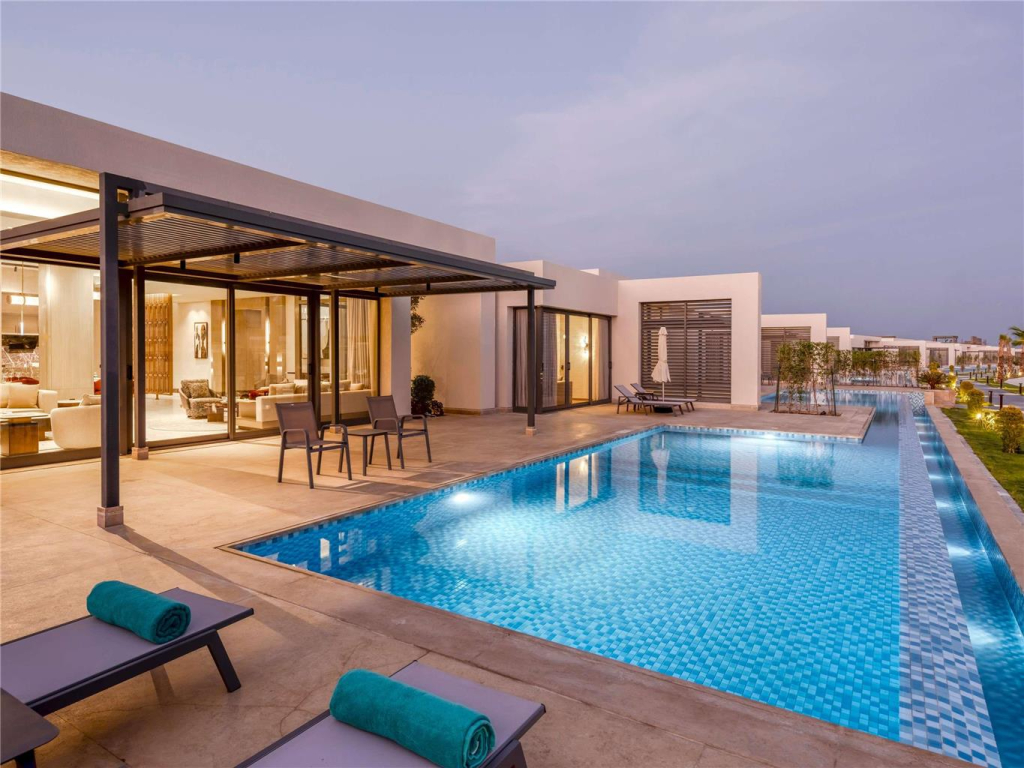 Rixos Premium Magawish Bay View