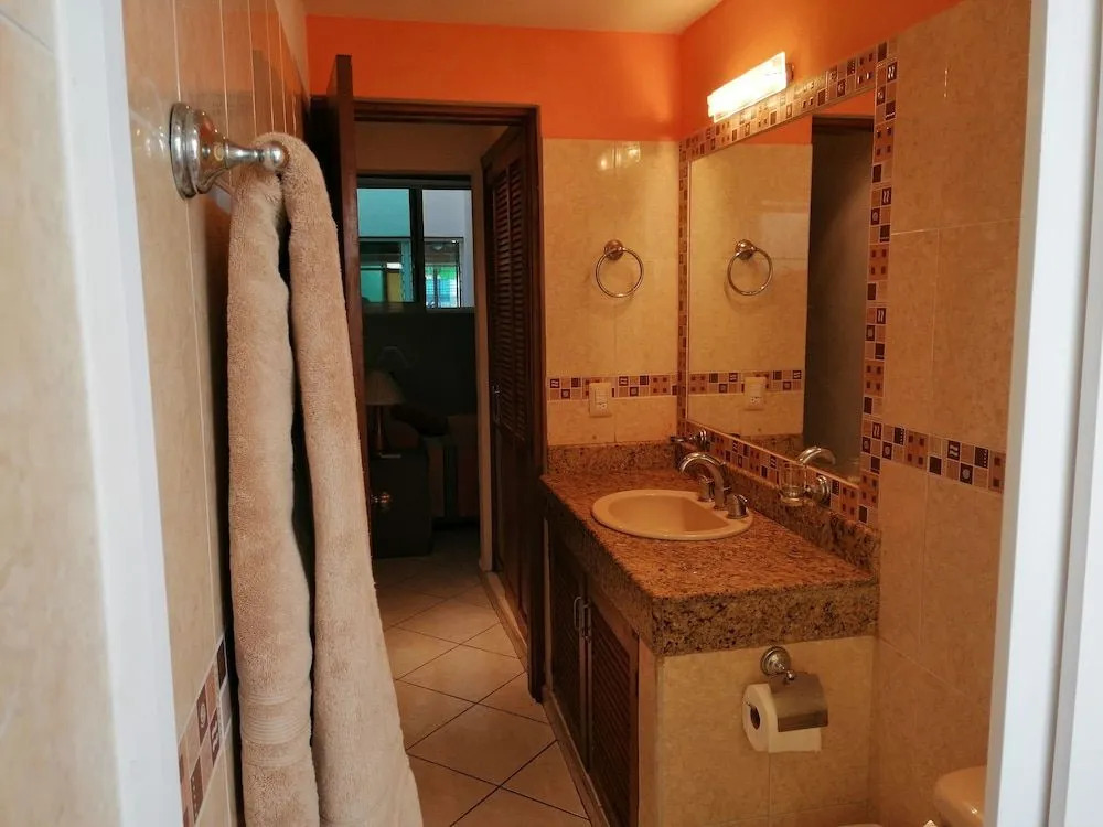Beautiful Apartment Calle Tordo