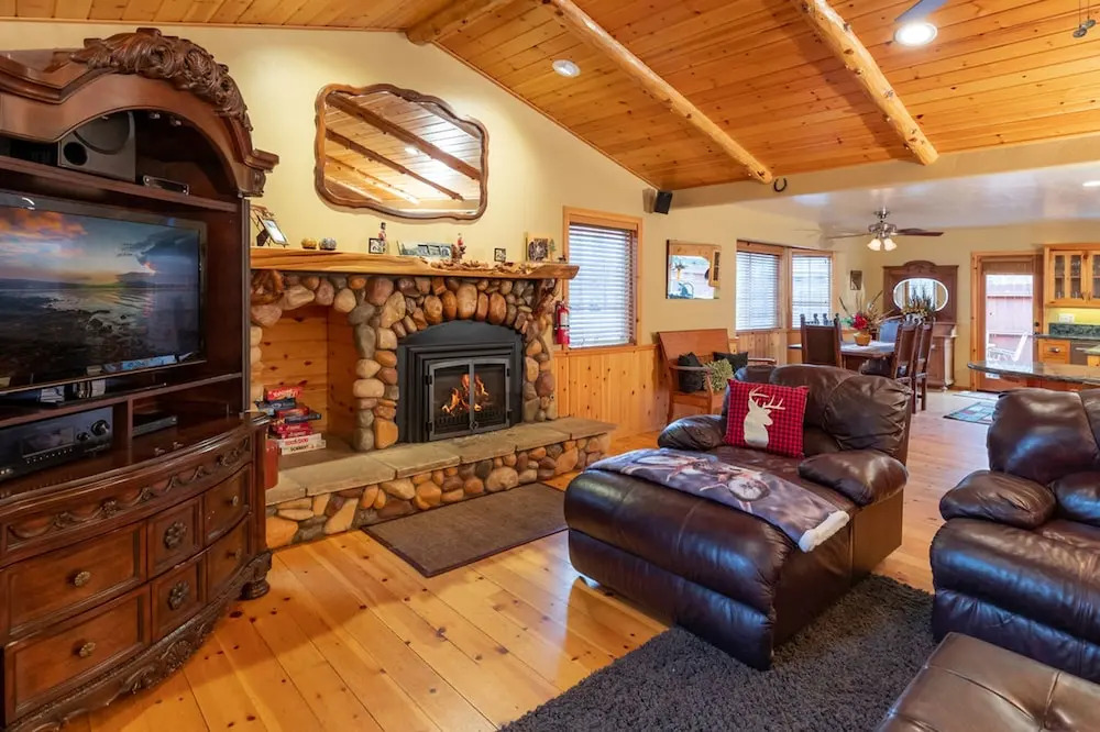 Chateau Shay-1809 by Big Bear Vacations
