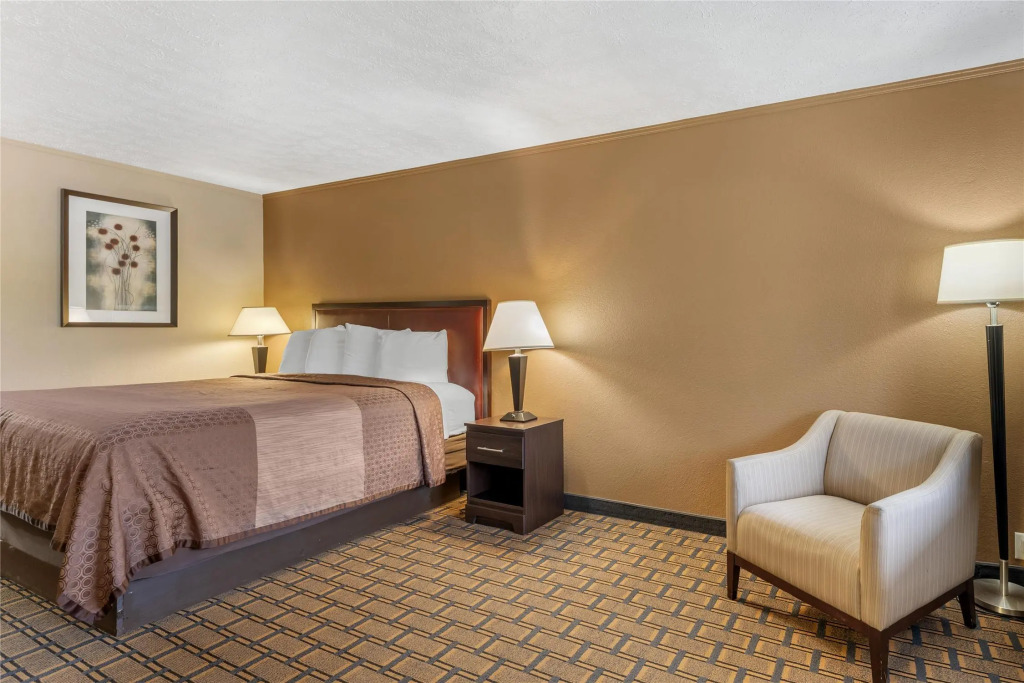 SureStay Hotel by Best Western Summersville
