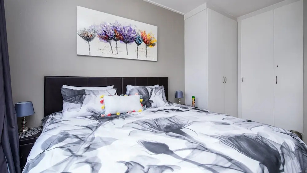 Jackal Creek Self-Catering Apartments